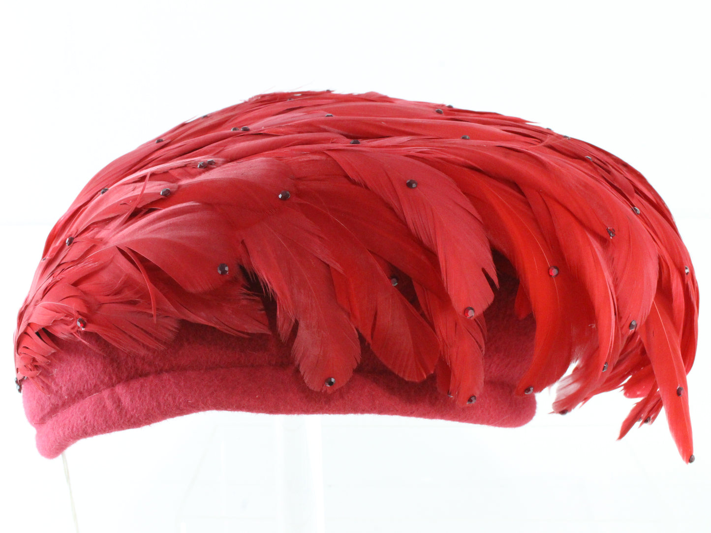 George Zamaul New York Ladies Boutique Red Felt Hat W/ Feathers 6 7/8 55cm