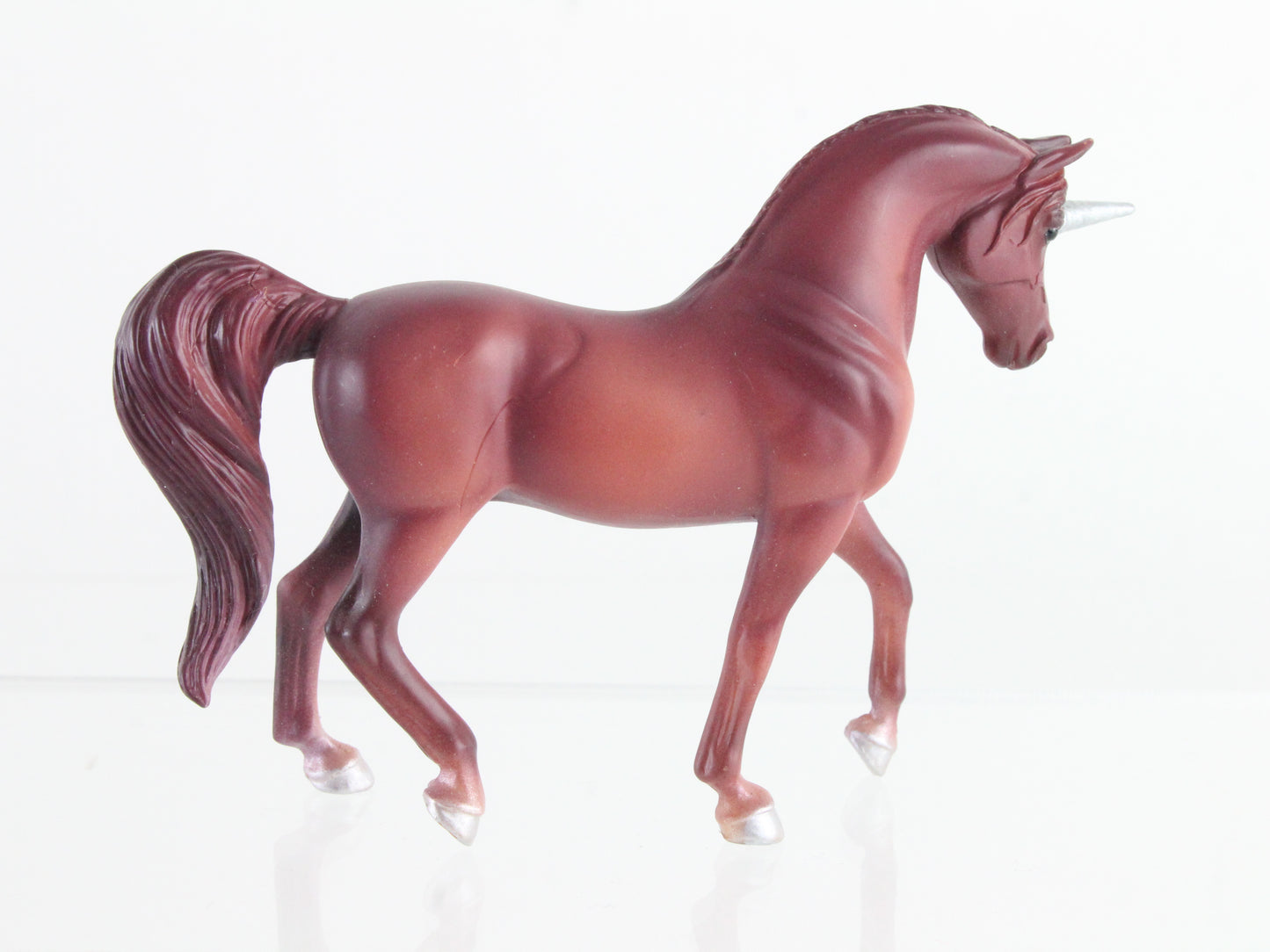 Red Unicorn Arabian Walking Breyer #97268 2019 Stablemates