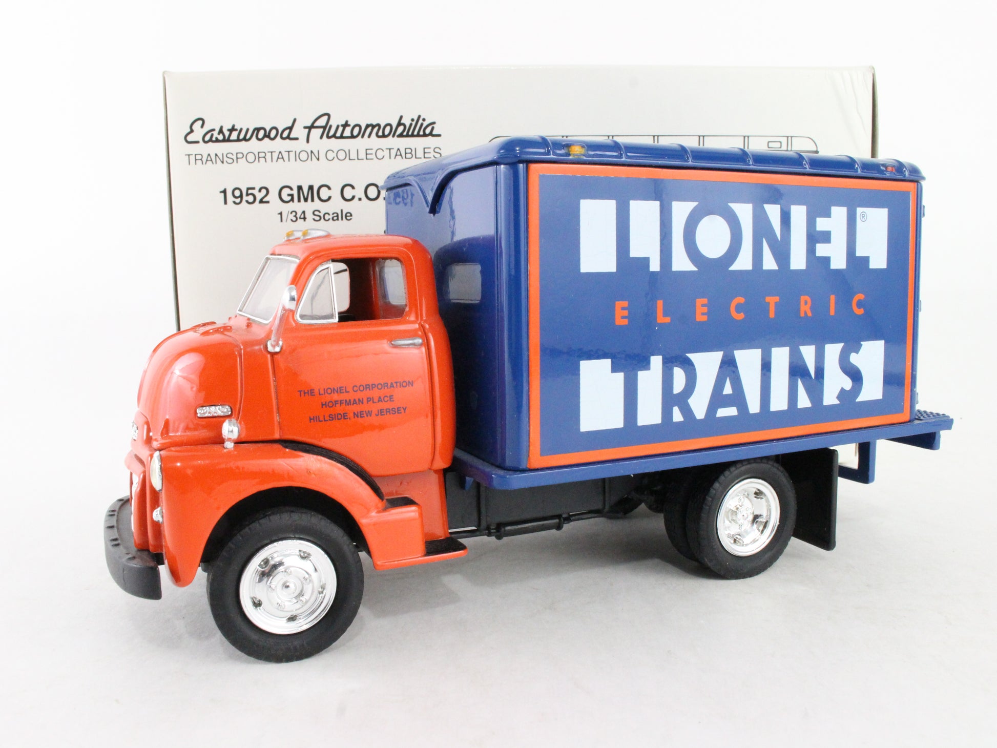 1952 GMC COE Lionel Electric Trains First Gear 1:34 Scale Model 19-0108