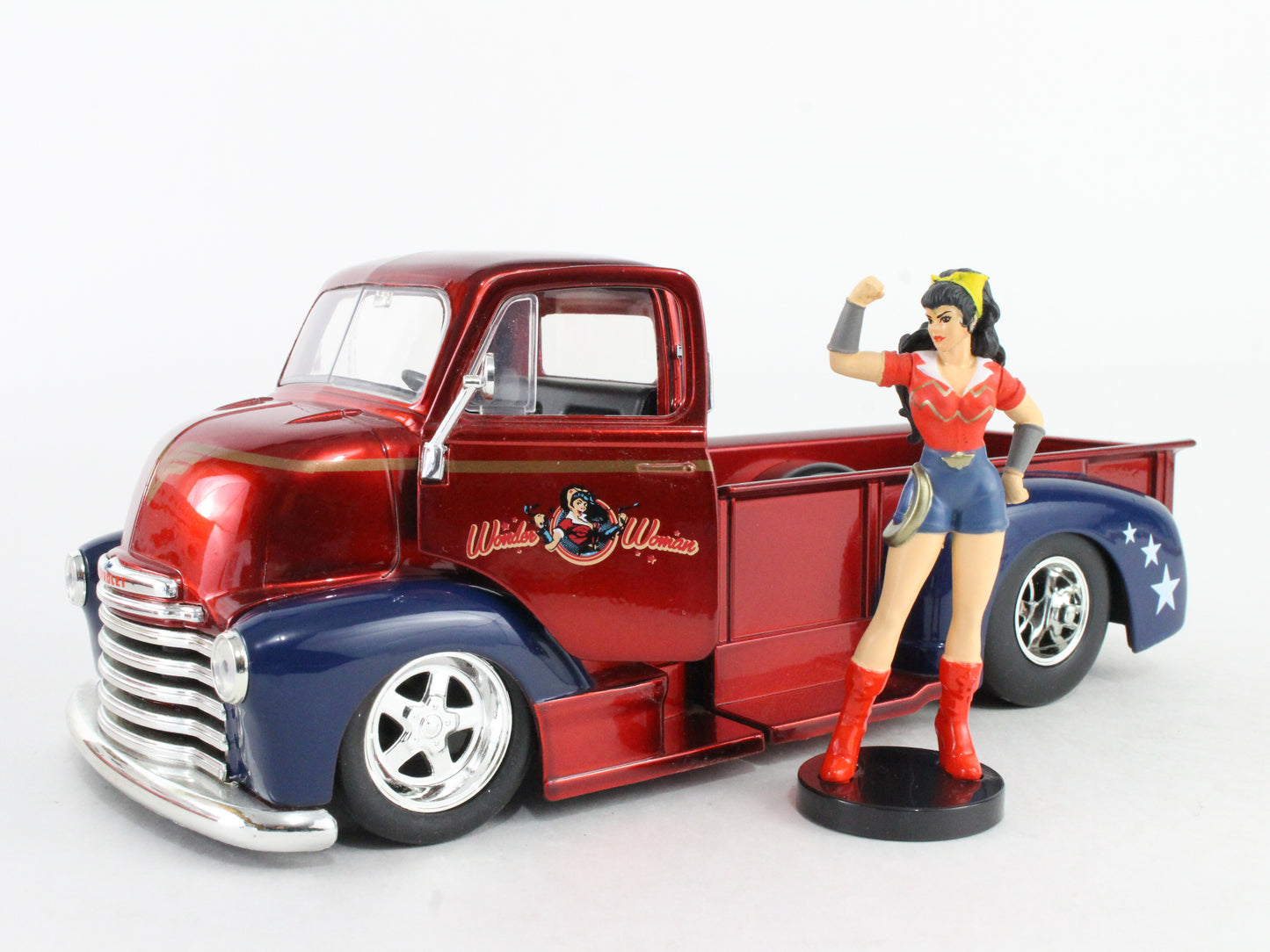 Wonder Woman And 1952 Chevy COE Pickup DC Bombshells Jada 1:24 Scale Model 30453