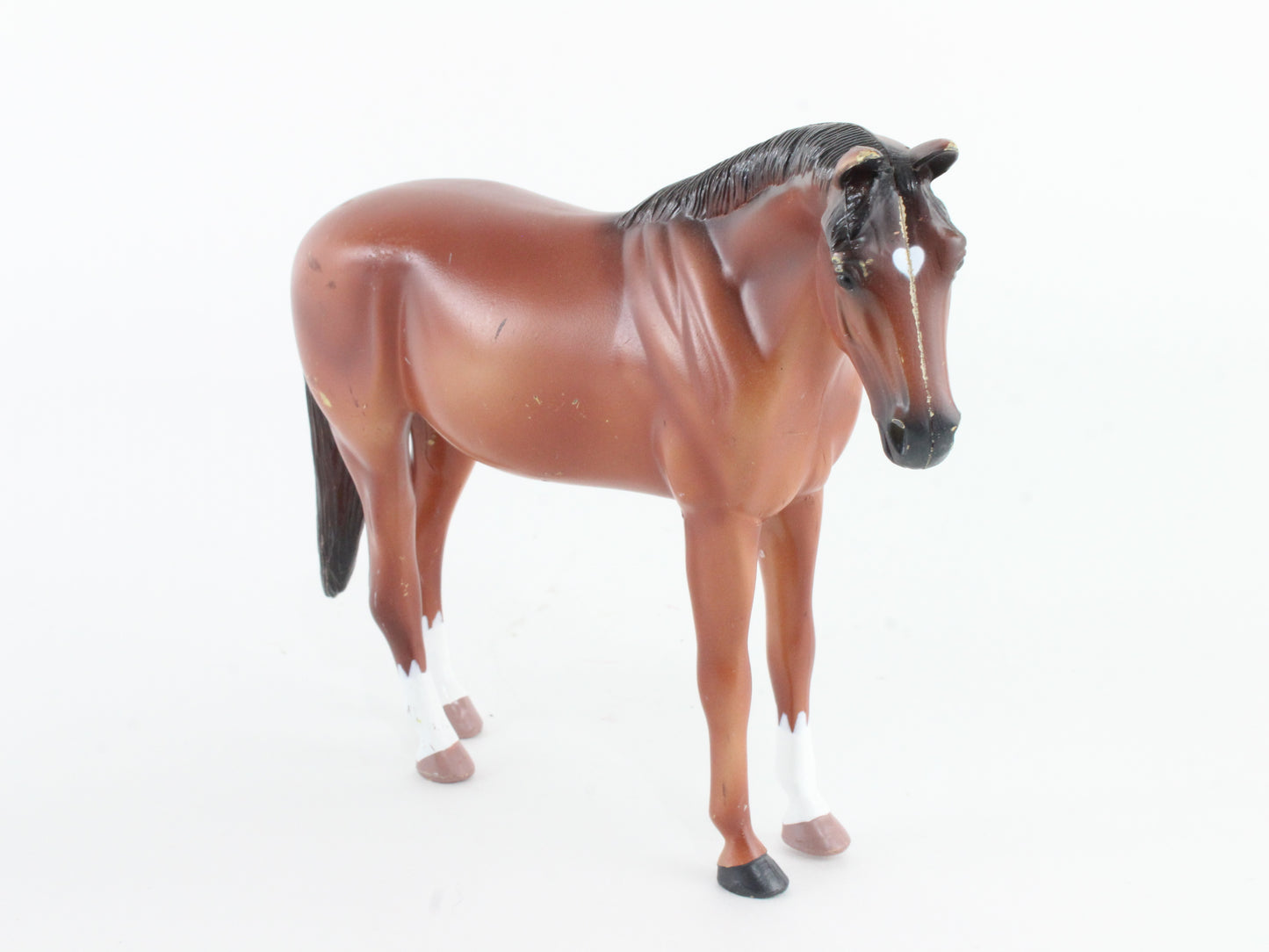 Chestnut Breyer Classic Size Collectible Model Horse