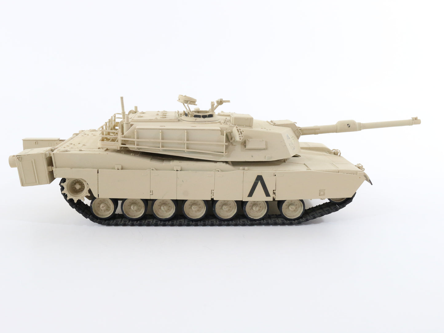 M1a2 Abrams US Army Tank HQ-7 Tamiya? 1:35 Military Model Vehicle