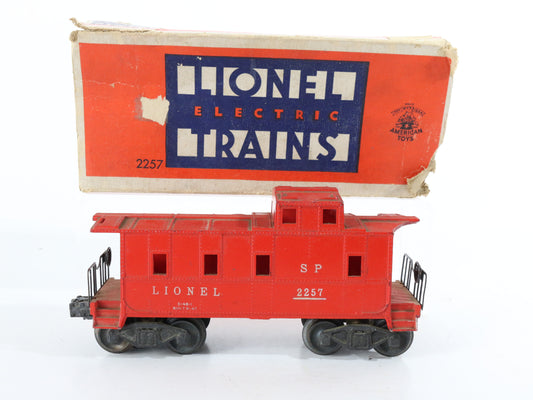 Lionel O Postwar 2257 Southern Pacific SP Red Caboose + box