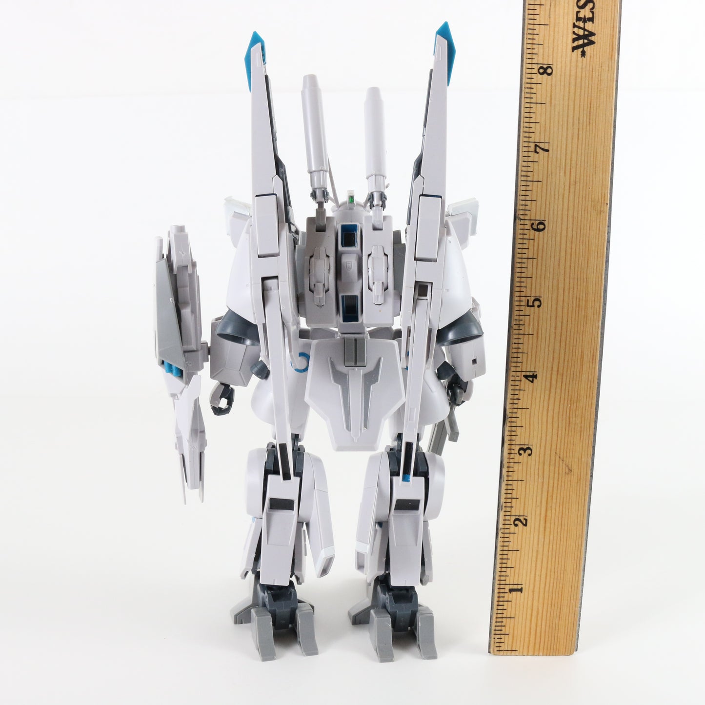 Silver Bullet Hg Gundam Mobile Suit Bandai Hobby 1:144 Model Assembled