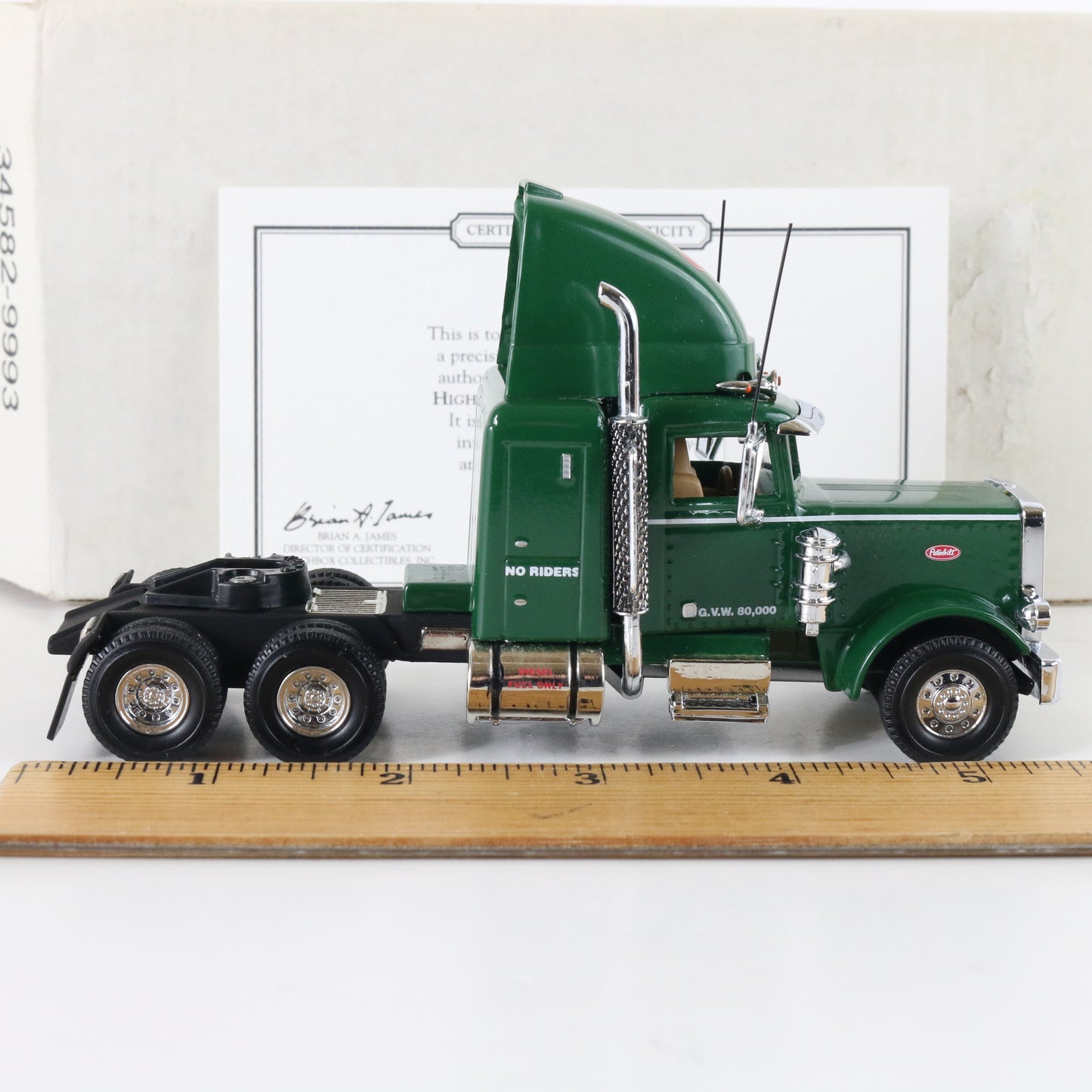 Peterbilt Green Tractor Truck Highway Commanders Matchbox 1:58 Ks193/a-m