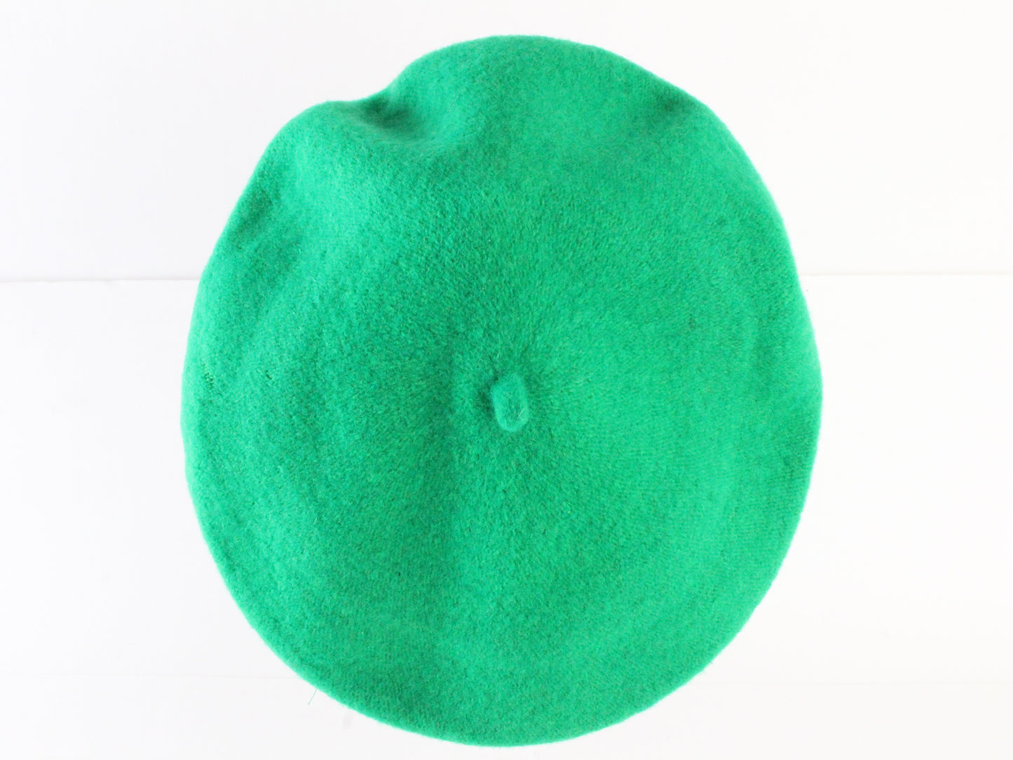 Ladies Boutique Elegant Green Wool Felt Beret One Size Czechoslovakia