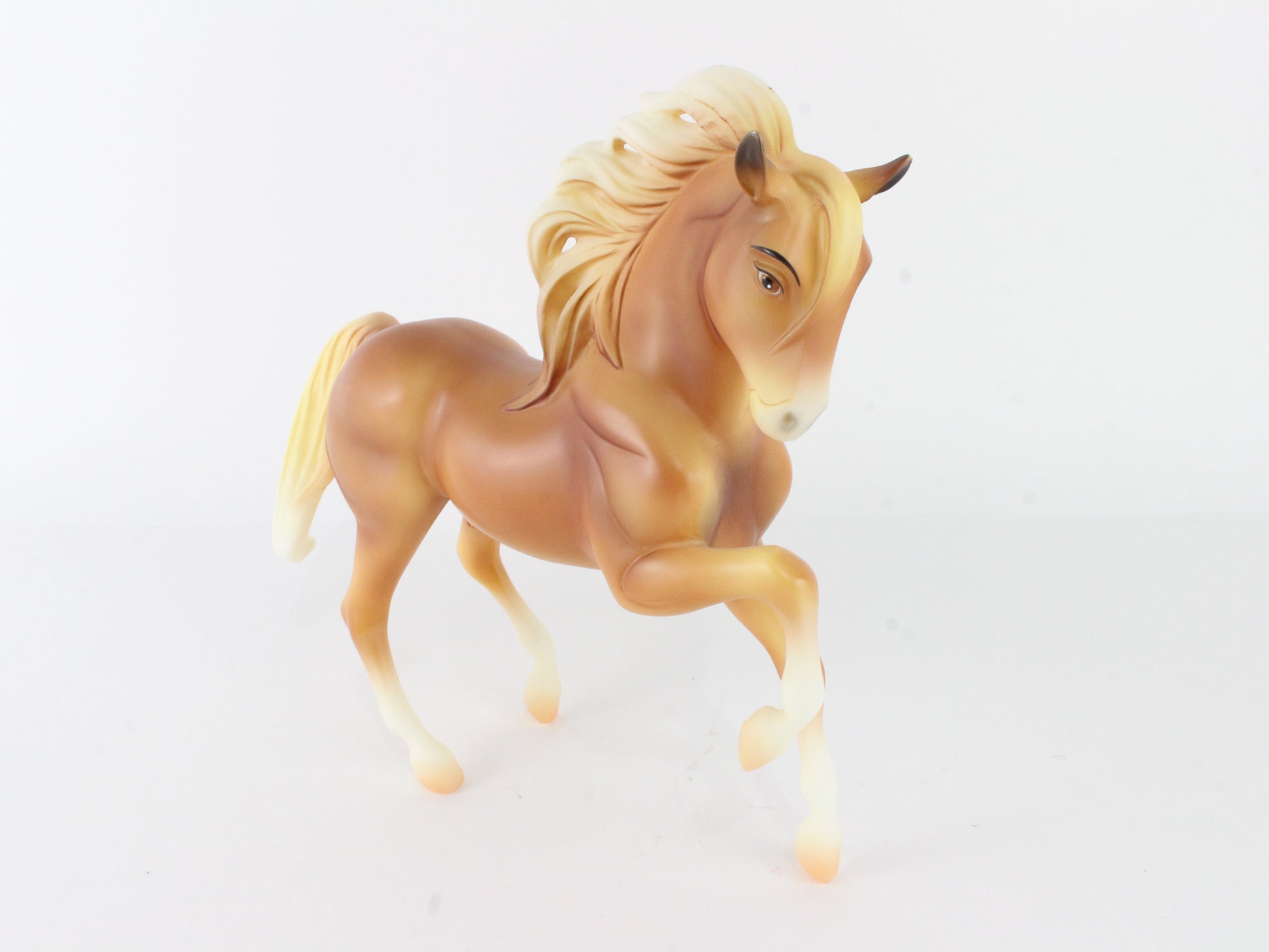 Chica Linda Chestnut Spirit Riding Free Collection Breyer #9201 Traditional