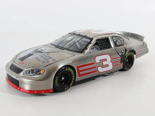 2003 Monte Carlo Silver #3 Dale Earnhardt Brookfield 1:24 Model Race Car