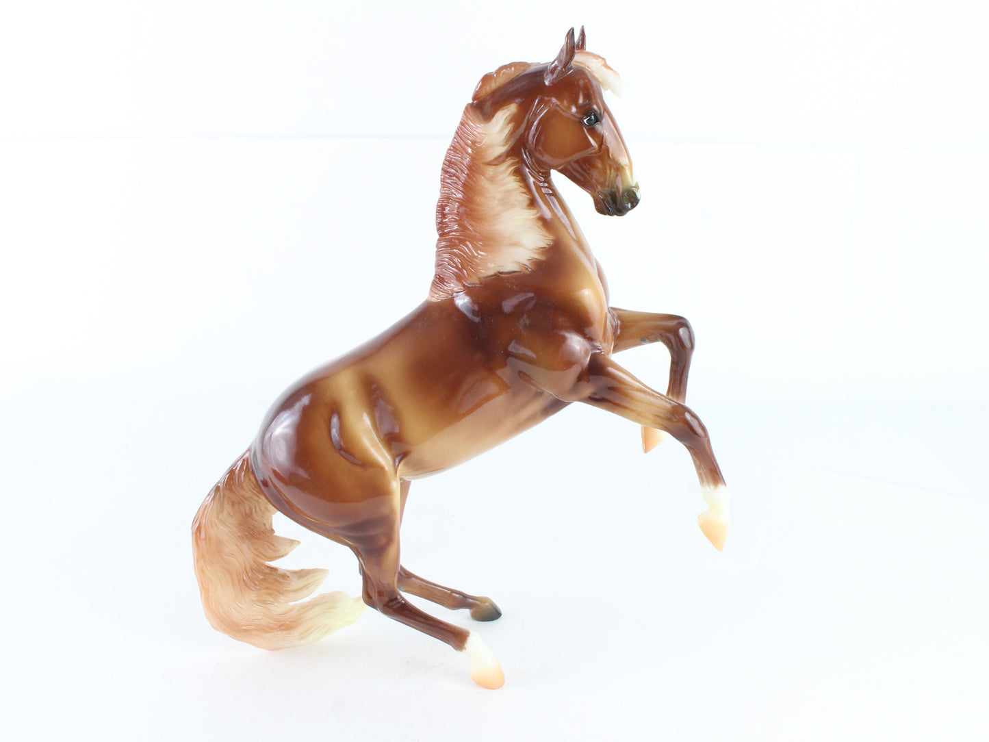 Aurelius Glossy Chestnut LE #760240 Breyer Desatado Mold #721 2014 Traditional