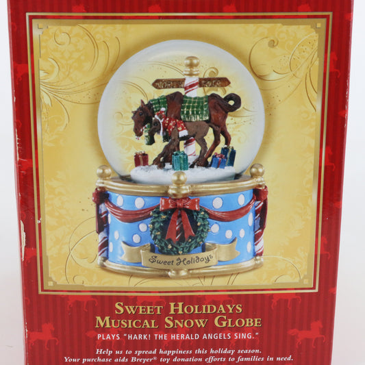 Sweet Holidays Musical Snow Globe Breyer Horse 700234