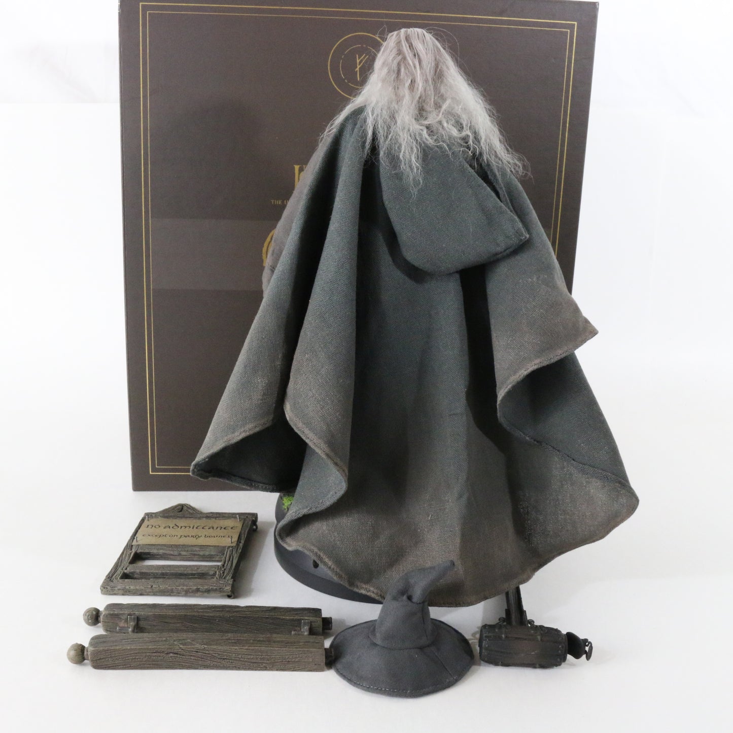 Gandalf The Grey Lord Of The Rings LOTR Crown Asmus 1:6 Figure W/ Boxes