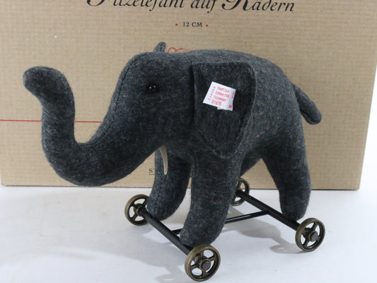 Steiff Felt Elephant On Wheels FILZELEFANT 2004 Club Edition + Box Animal 01676