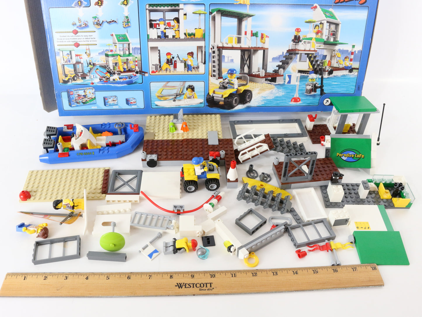 Lego City Marina Beach Mostly Built Set 4644 W/ Box & Instructions