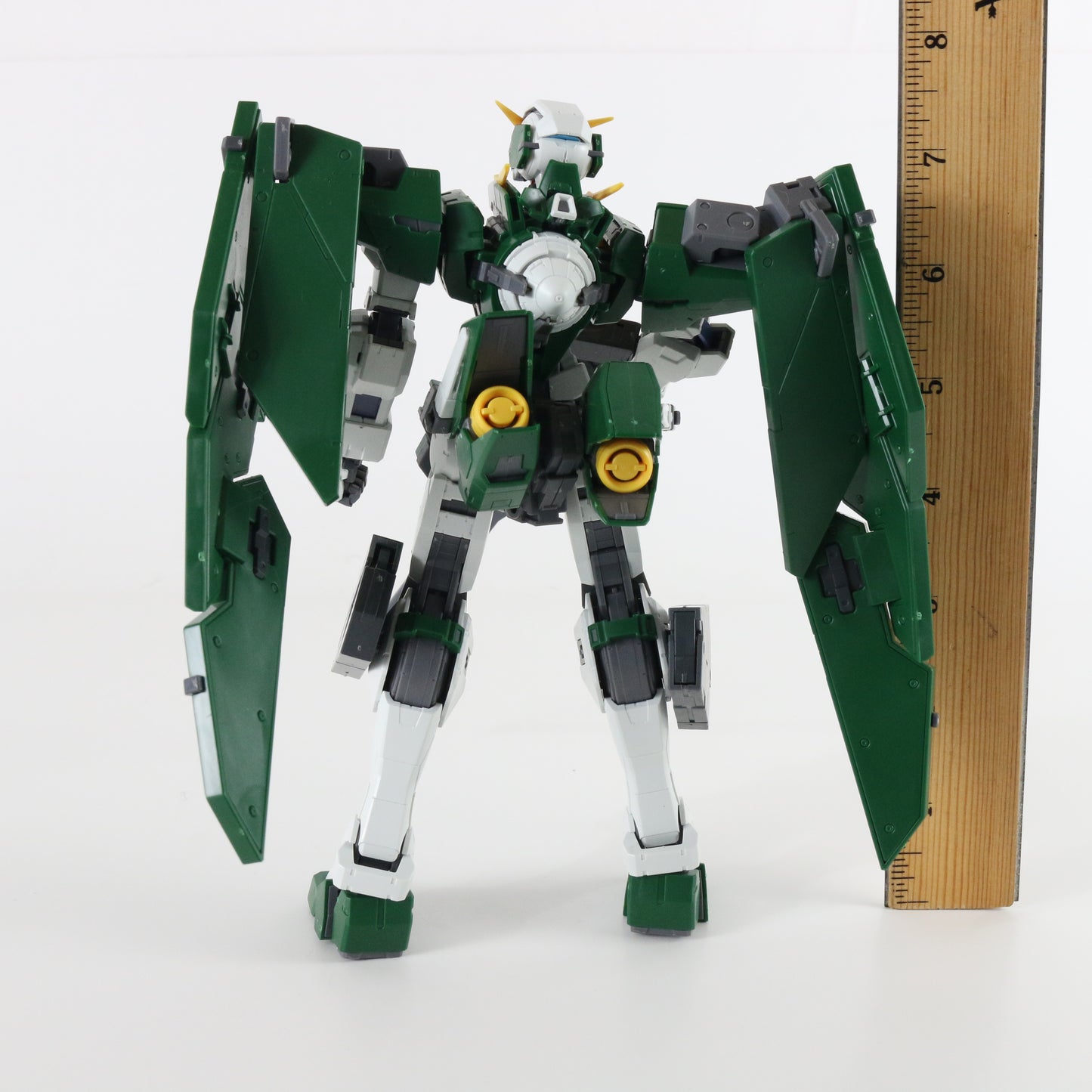 Dynames Double Zero Gundam Mobile Suit Bandai Hobby 1:100 Model BUILT