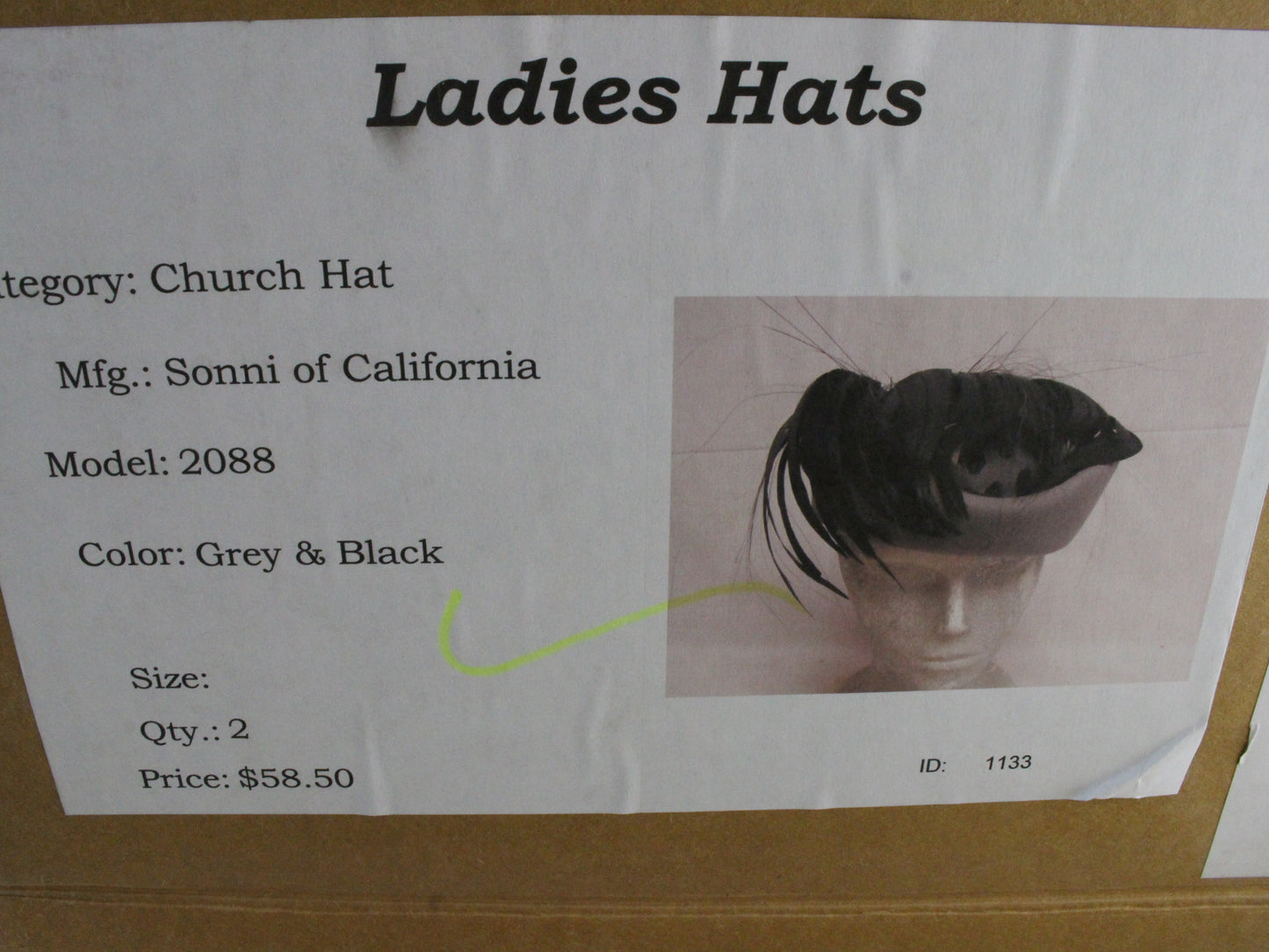 Sonni of California Ladies Gray and Black Wool Felt Hat W/ Feathers 7 1/8 57cm