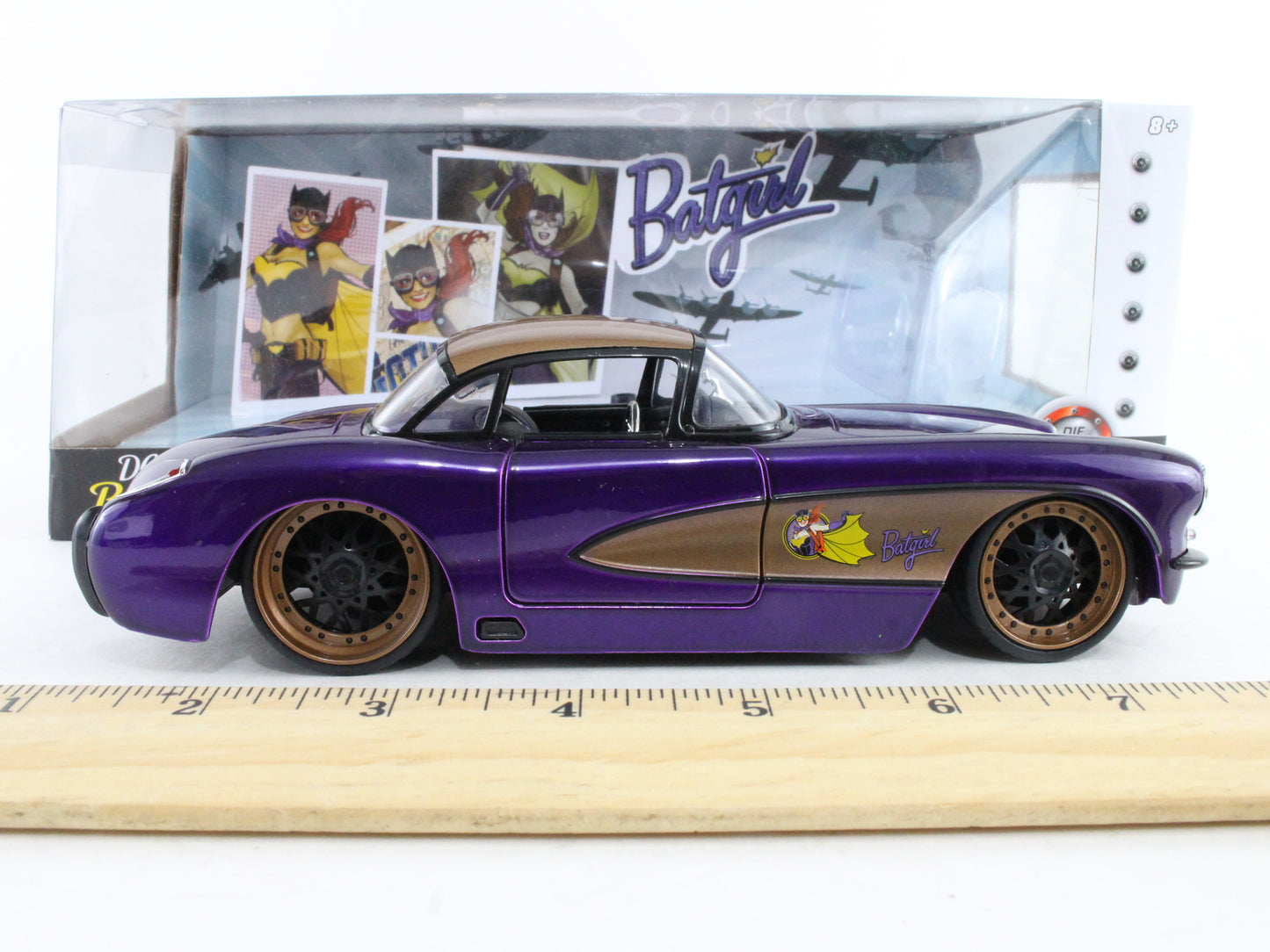 Batgirl & 1957 Chevy Corvette DC Comics Bombshells Jada 1:24 Scale Model 30457