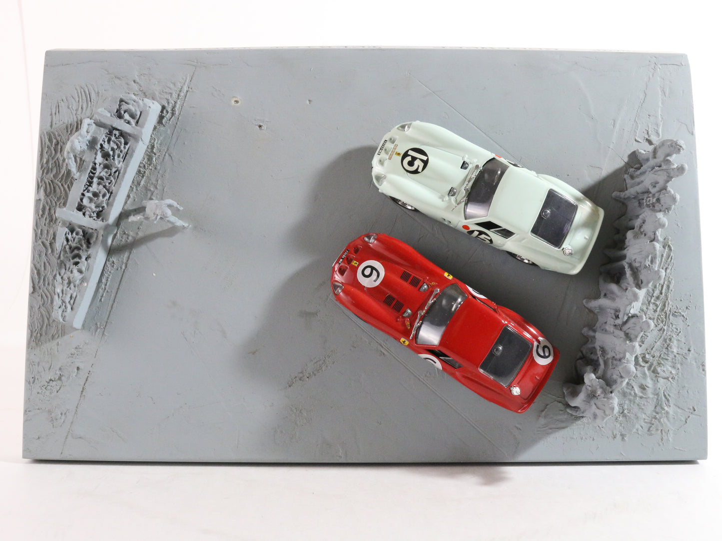 Bang 3001 Goodwood Tourist Trophy 1962 Ferrari Diorama Ceramic #15 #6 1:43