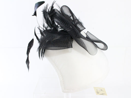 Sonni of California Ladies Boutique White and Black Vintage Fascinator 31cm