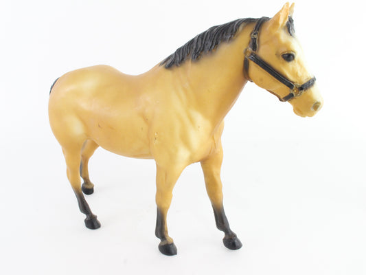 Two Bits Buckskin Quarter Horse Breyer #98 Traditional Size