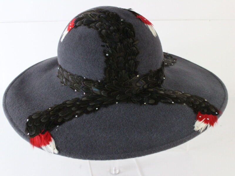 George Zamaul New York Ladies Charcoal Gray Boutique Felt Hat W/ Feathers