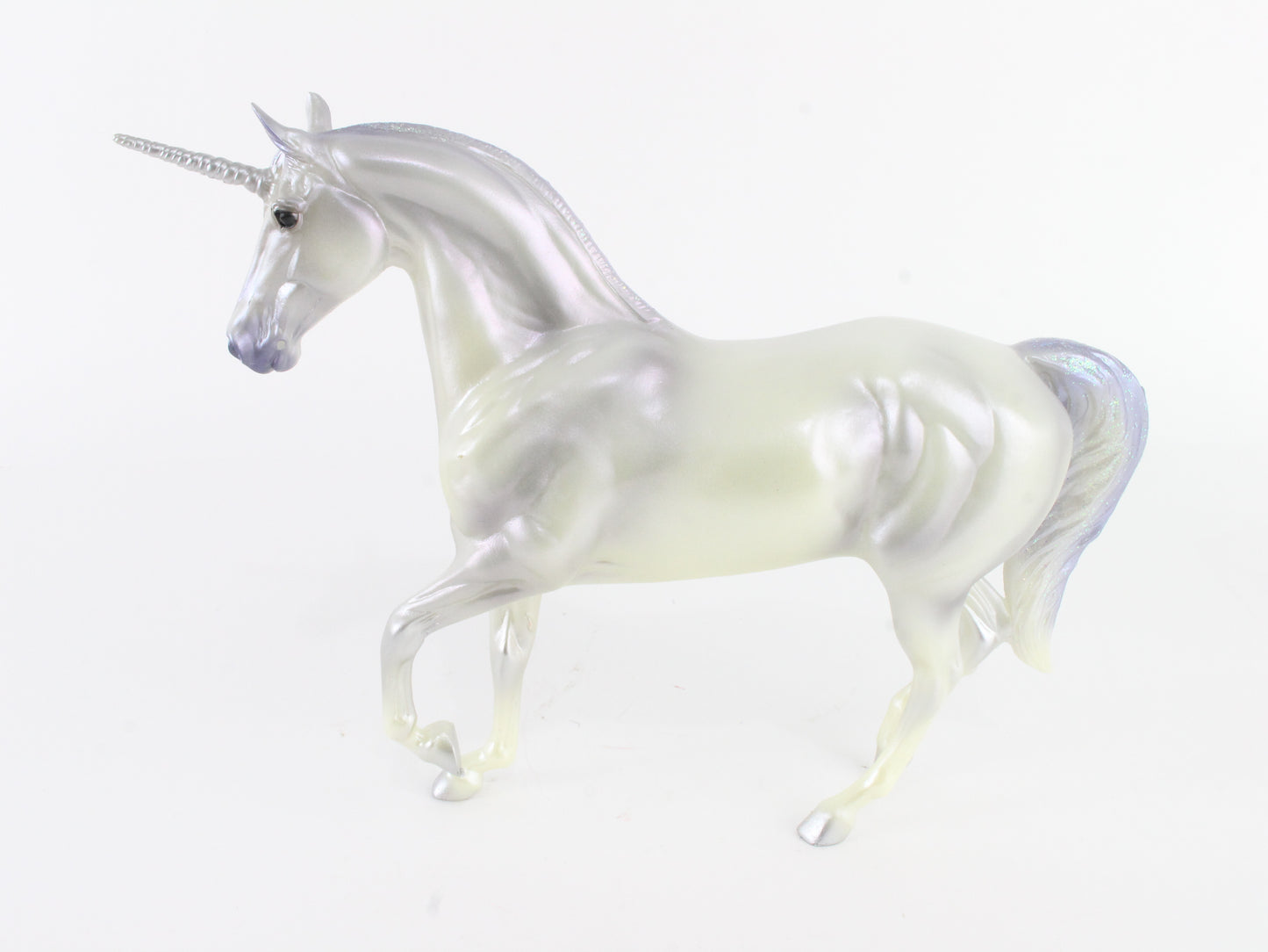 Sarafina Magical Unicorn Silver Breyer #97266 Classic Size