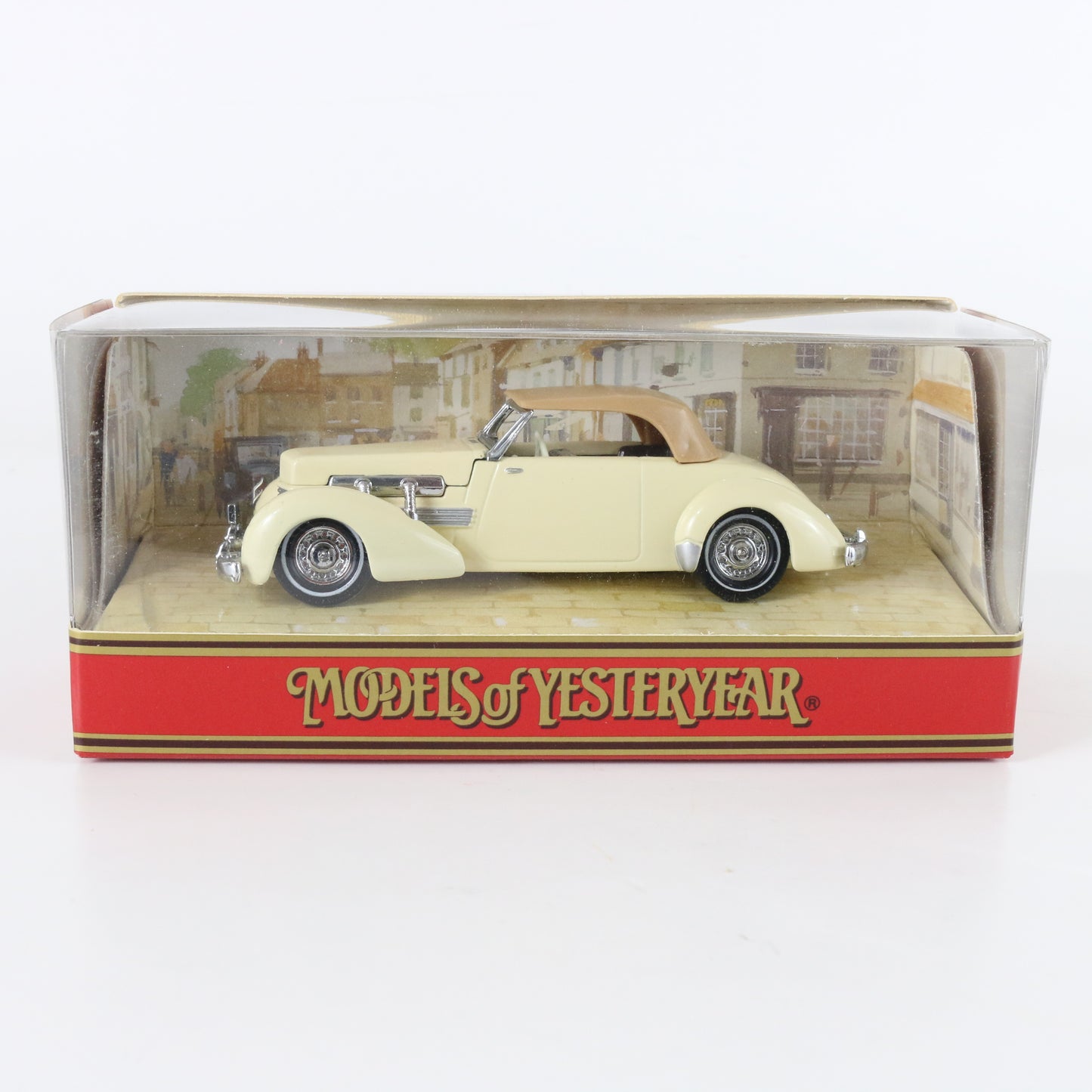 White & Tan Cord Models Of Yesteryear Matchbox 1:43 Model Car Yy018a/c