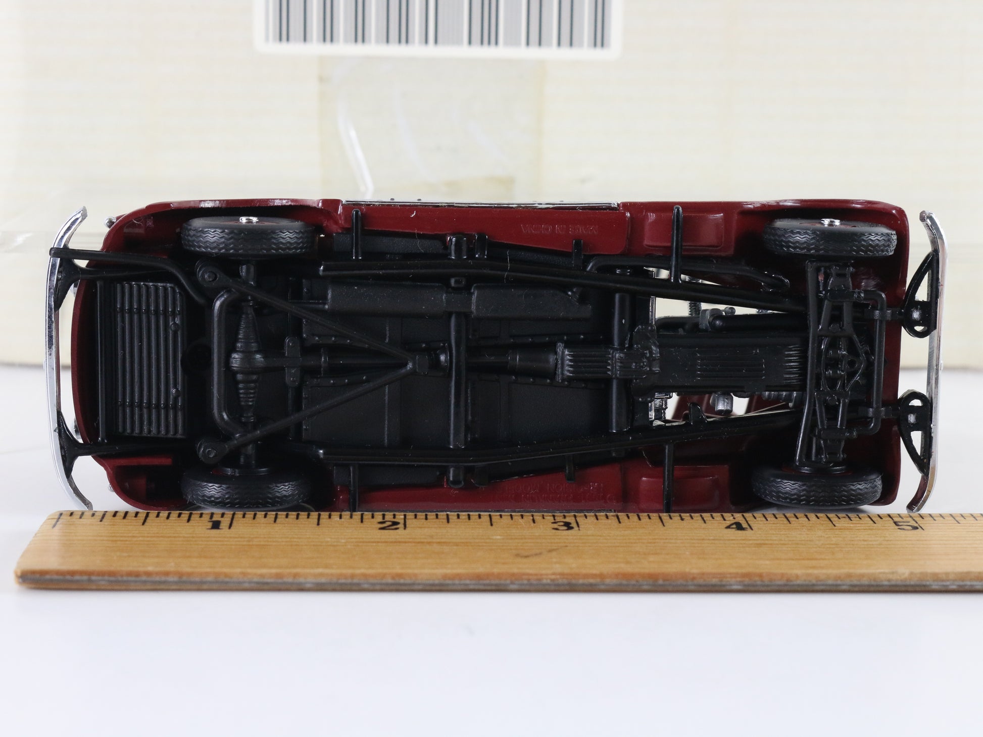 Franklin Mint 1/43 Scale B11PW43 - 1939 Mercedes Benz - Maroon Franklin Mint 1/43 Scale B11PW43 - 1939 Mercedes Benz - Maroon