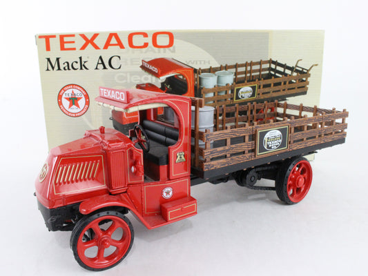 Mack AC Texaco Golden First Gear 1:34 Model Truck 19-2571