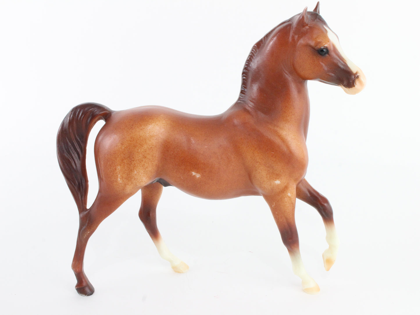 Red Roan Arabian Stallion Breyer #679 Classic Size