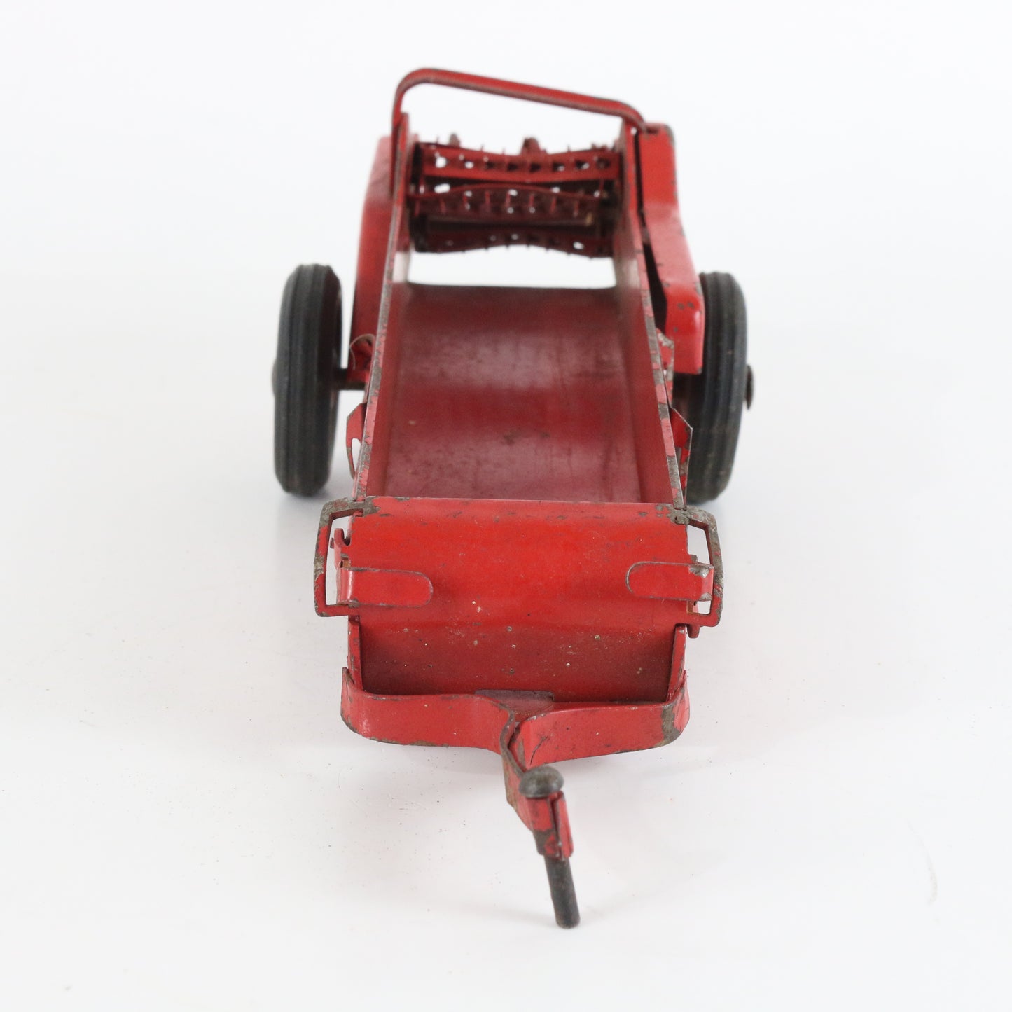 IH Mccormick Deering Tractor Spreader Red Usa 10.25"