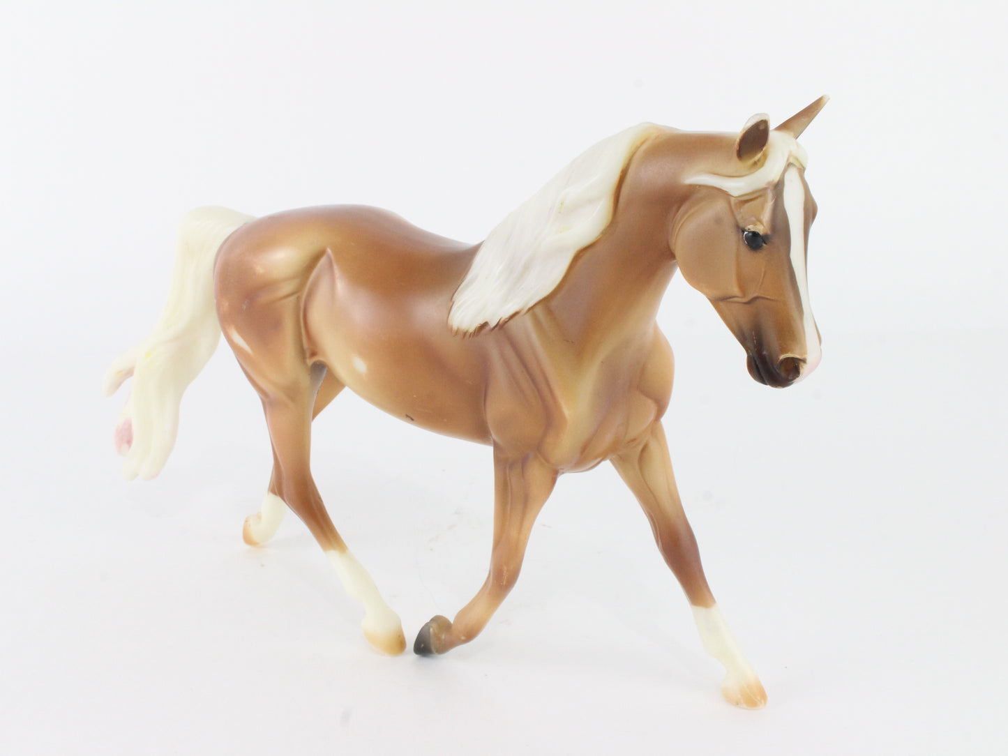 Palomino Morgan From Morgan Horse And Foal Breyer #62007 Classic Size