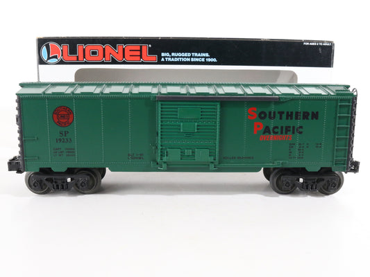 Lionel O 6-19233 Southern Pacific SP Single Door Green Boxcar