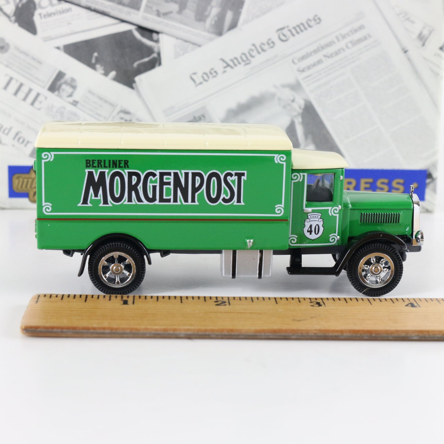 1932 Mercedes Benz L5 Berliner Morgenpost Power Of Press Matchbox 1:43 Ypp03