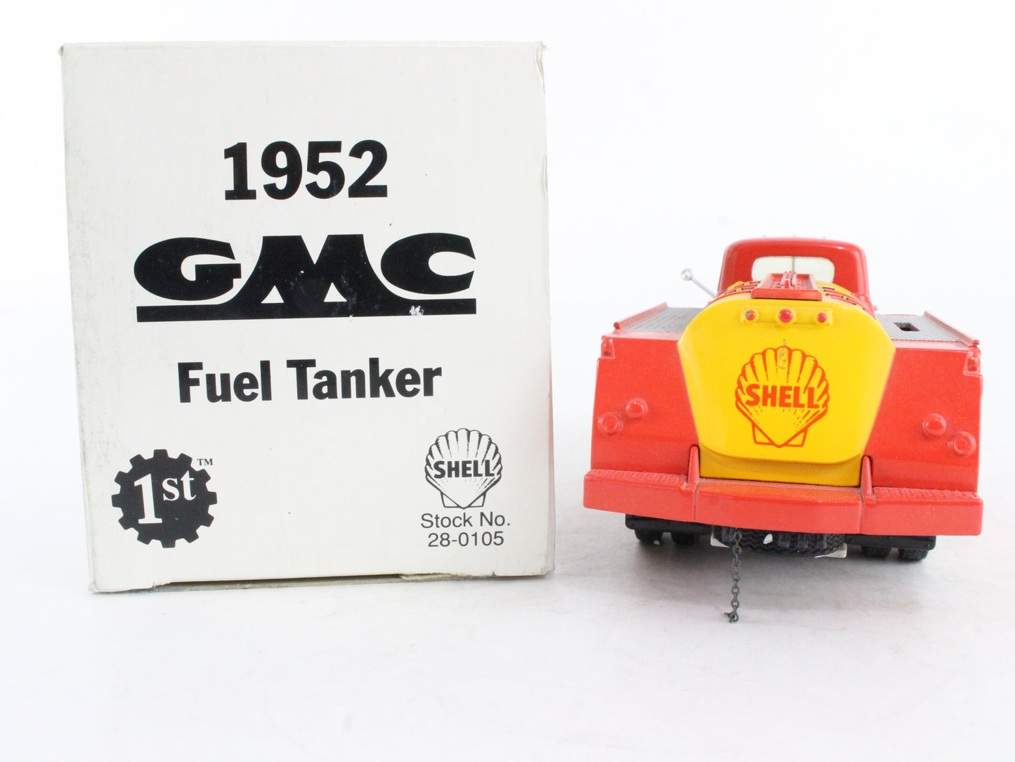 1952 GMC Fuel Tanker Shell First Gear 1:34 Scale Model 28-0105