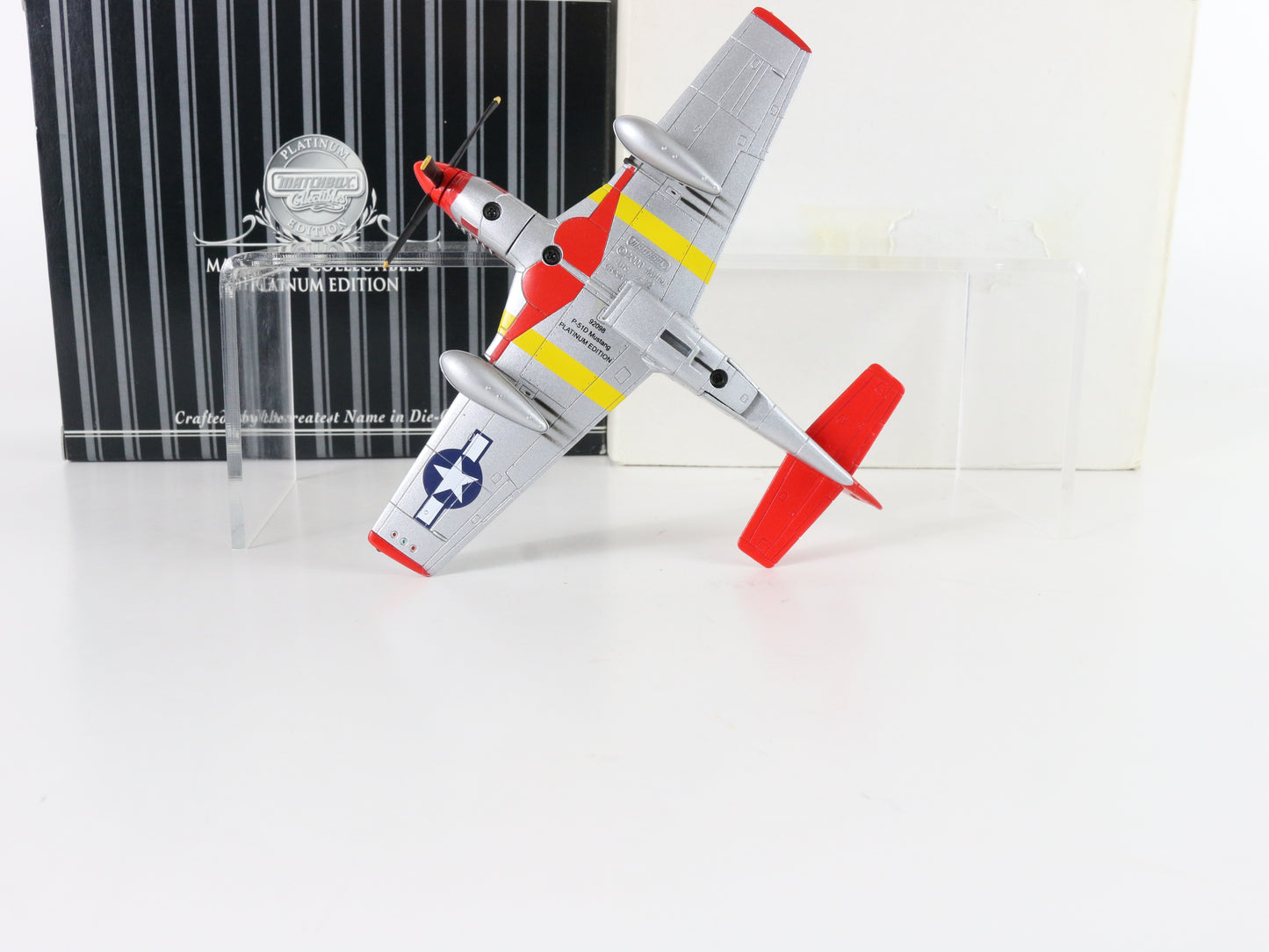 North American P-51d Mustang Fighter Plane WW2 Platinum Matchbox 1:72 92098