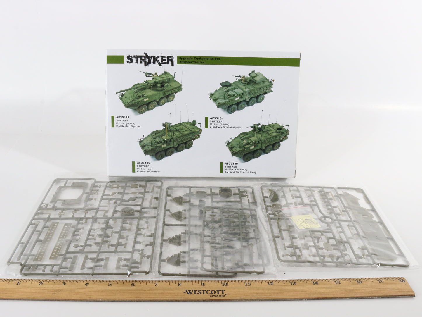 Stryker Series Military Vehicle Upgrade Equipment Kit ARV Club 1:35 Af35s59