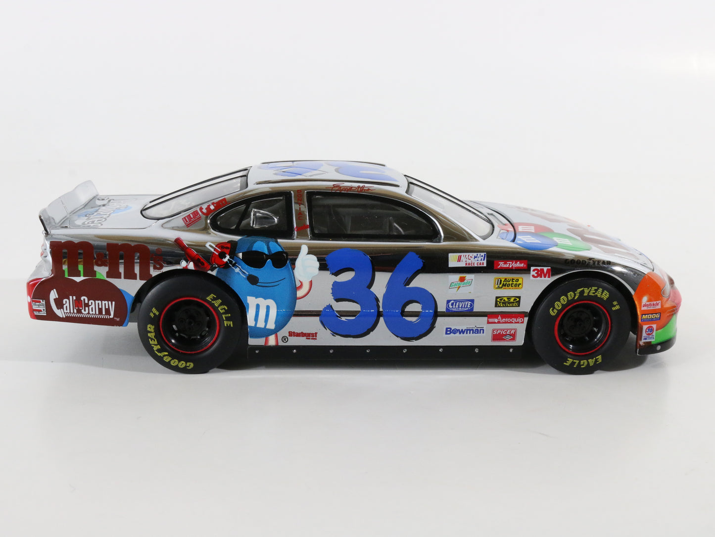 Pontiac M&M Pedigree #36 Ken Schrader Silver Brookfield 1:24 Race Car 1336