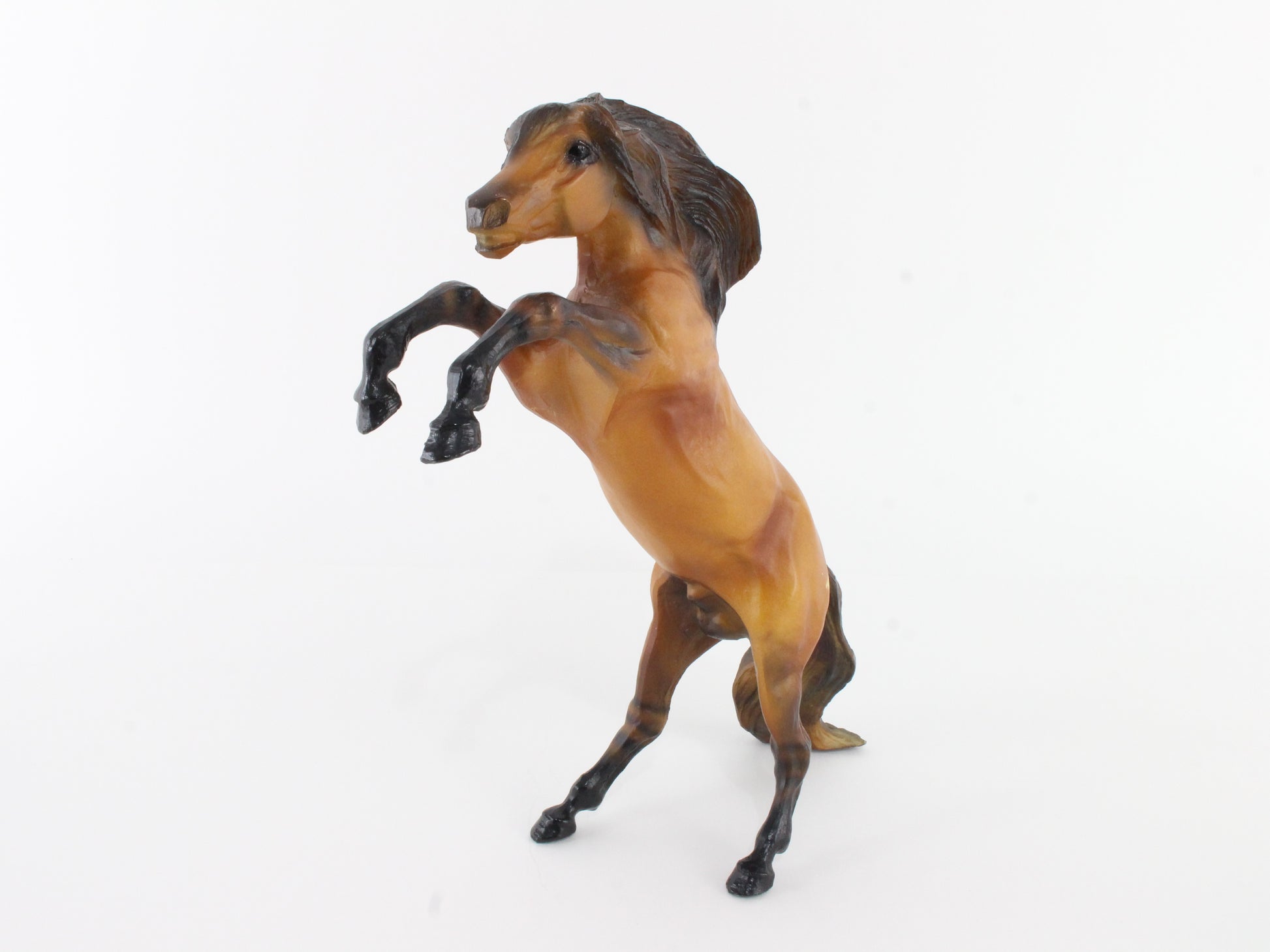 Fighting Mesteno Dark Buckskin Breyer #4811 Classic Size