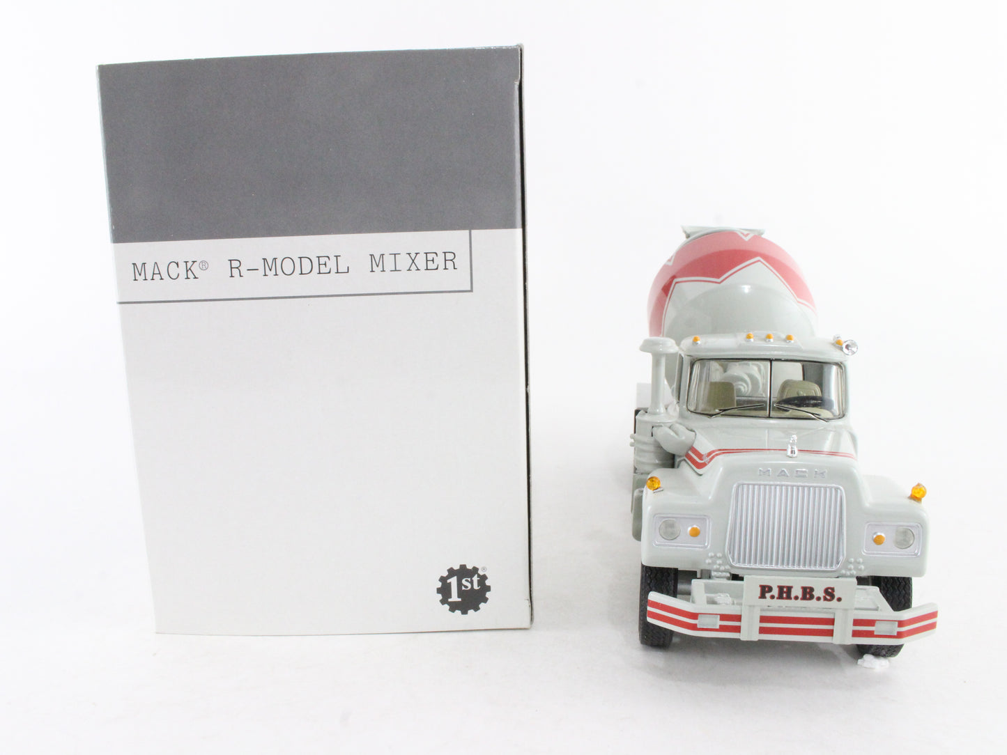 Mack R-Model Mixer Port Huron First Gear 1:34 Scale Model 19-2652