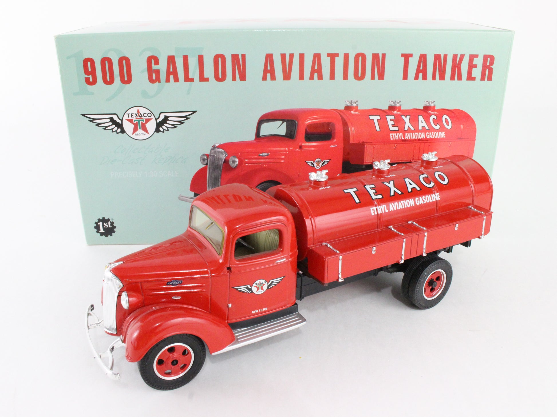 1937 900 Gallon Aviation Tanker Texaco #3 First Gear 1:30 Model 19-2667