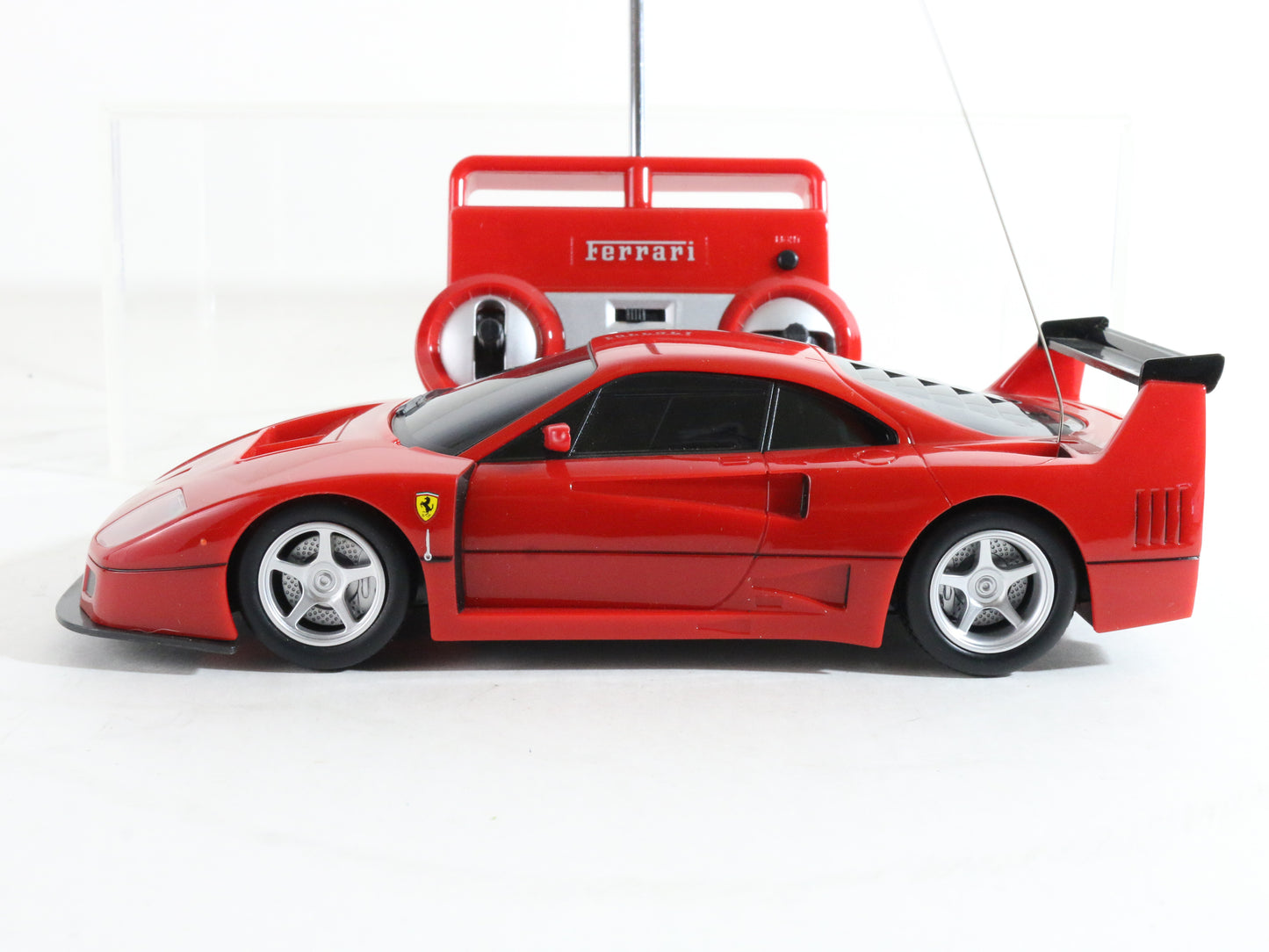 Ferrari F40 Meijiaxin Toys 27mhz 1:20 Red Plastic Remote Controlled Model Car