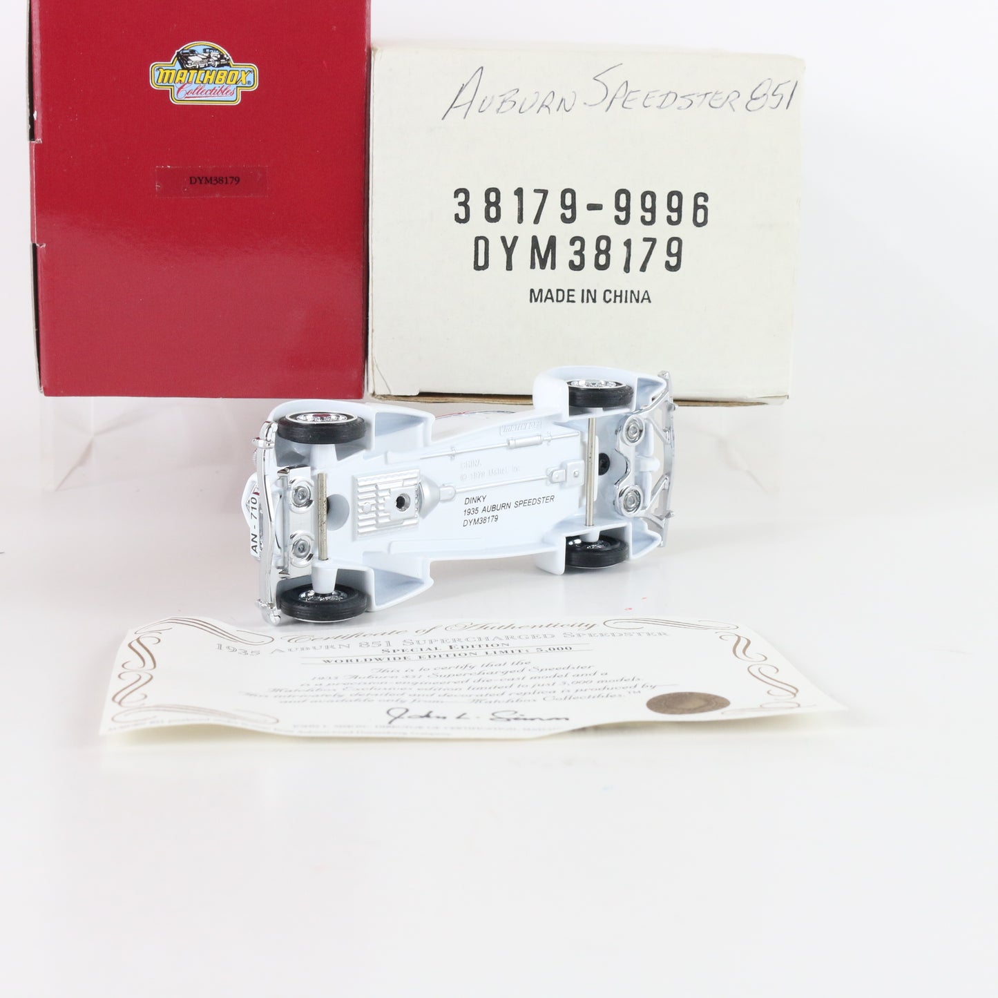 1935 Auburn 851 Supercharged Speedster Le Dinky Matchbox 1:43 Dym38179