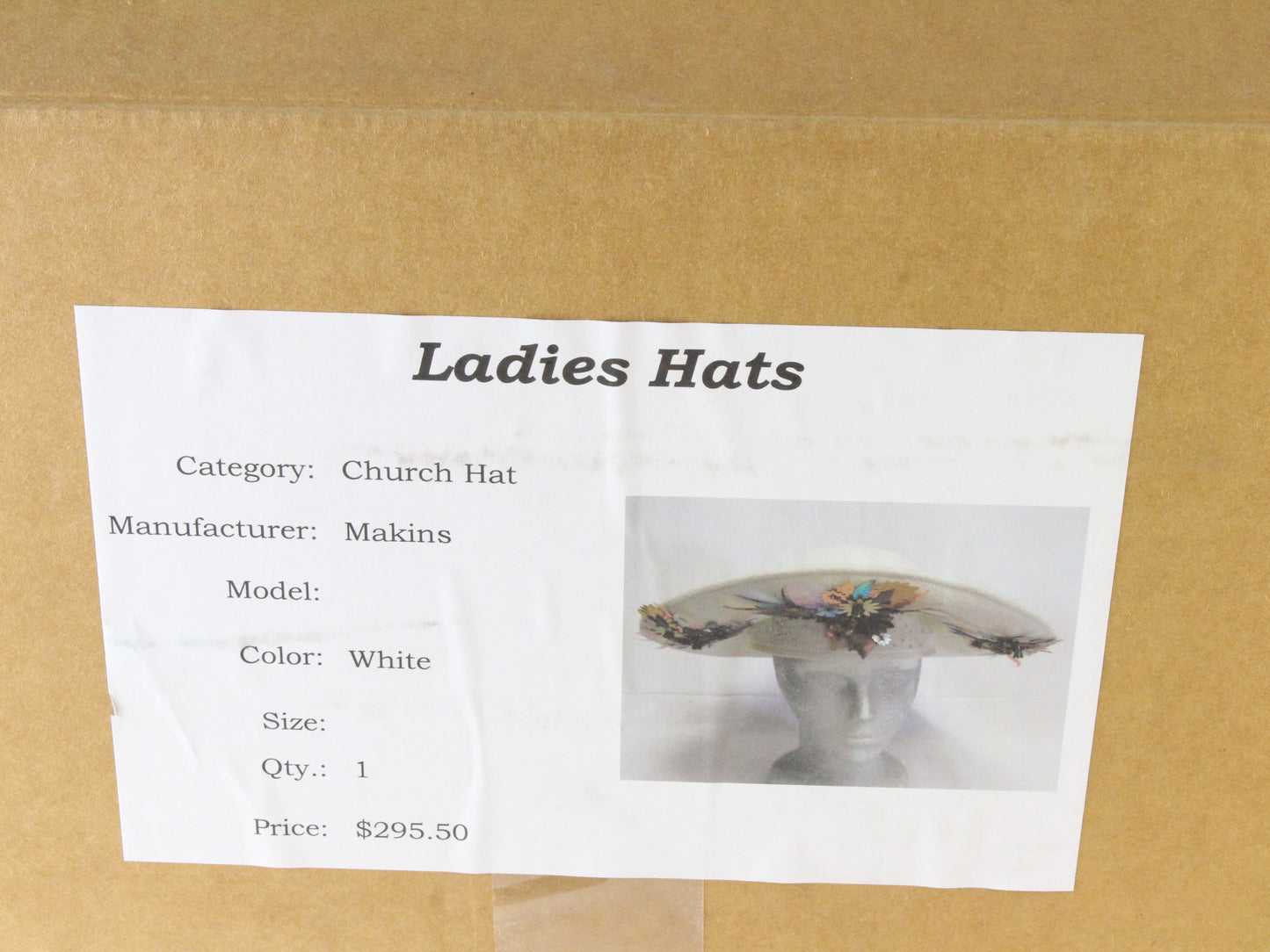 Makins New York Ladies Elegant Boutique White Felt Hat W/ Leaves 7 1/8 57cm