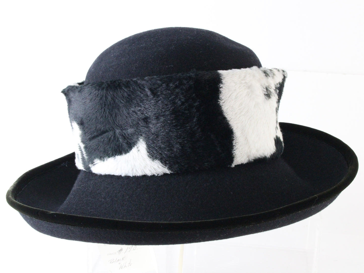 Peter Bettley Ladies Black Wool Felt Hat W/ Cowprint Band 7 1/8 57cm