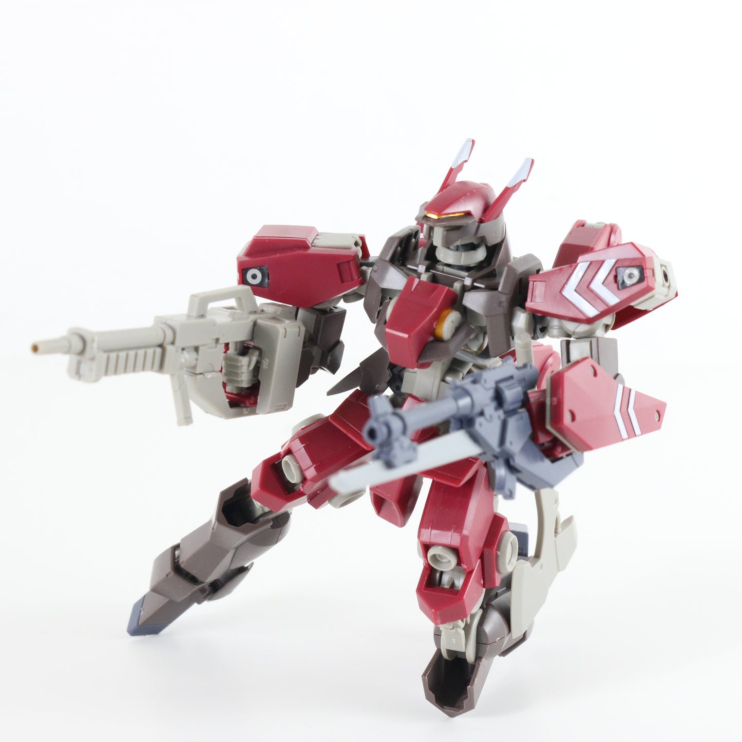 Cyclase Schwalbe Custom Gundam Suit Assembled