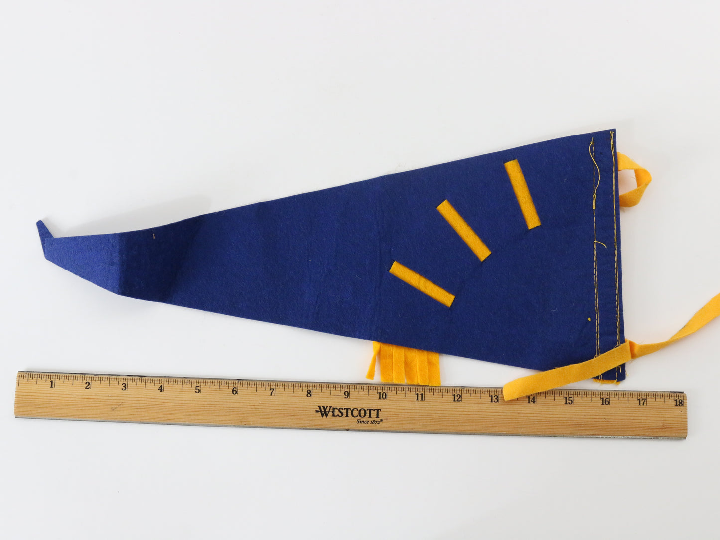 Oregon Caves 1964 Joaquin Millers Chapel Felt Fabric Flag Pennant 17.75"