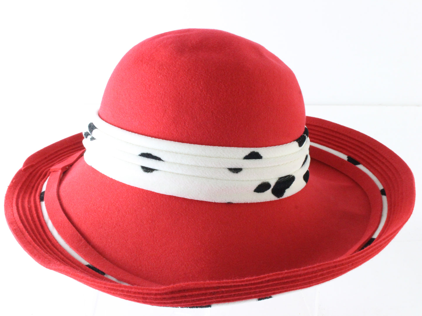 Oscar De La Renta Millinery Ladies Boutique Red Dalmation Print Hat 7 56cm