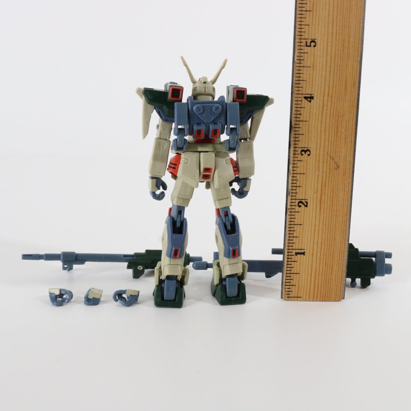 Buster Gundam Deluxe Mobile Suit Action Figure 11862 W/ Accessories