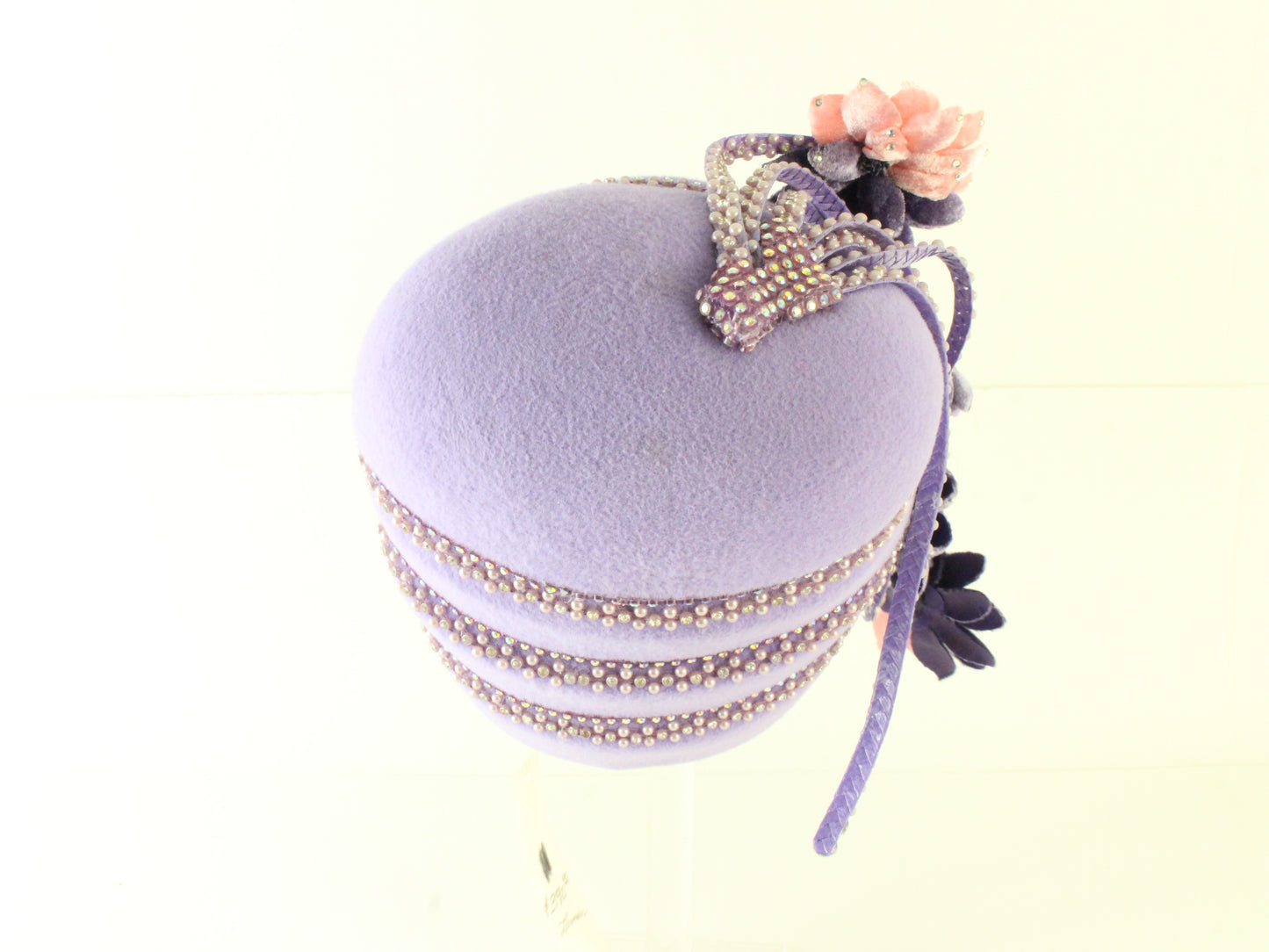 Shellie Mcdowell New York Ladies Lavendar Felt Boutique Hat W/ Flowers 7 56cm