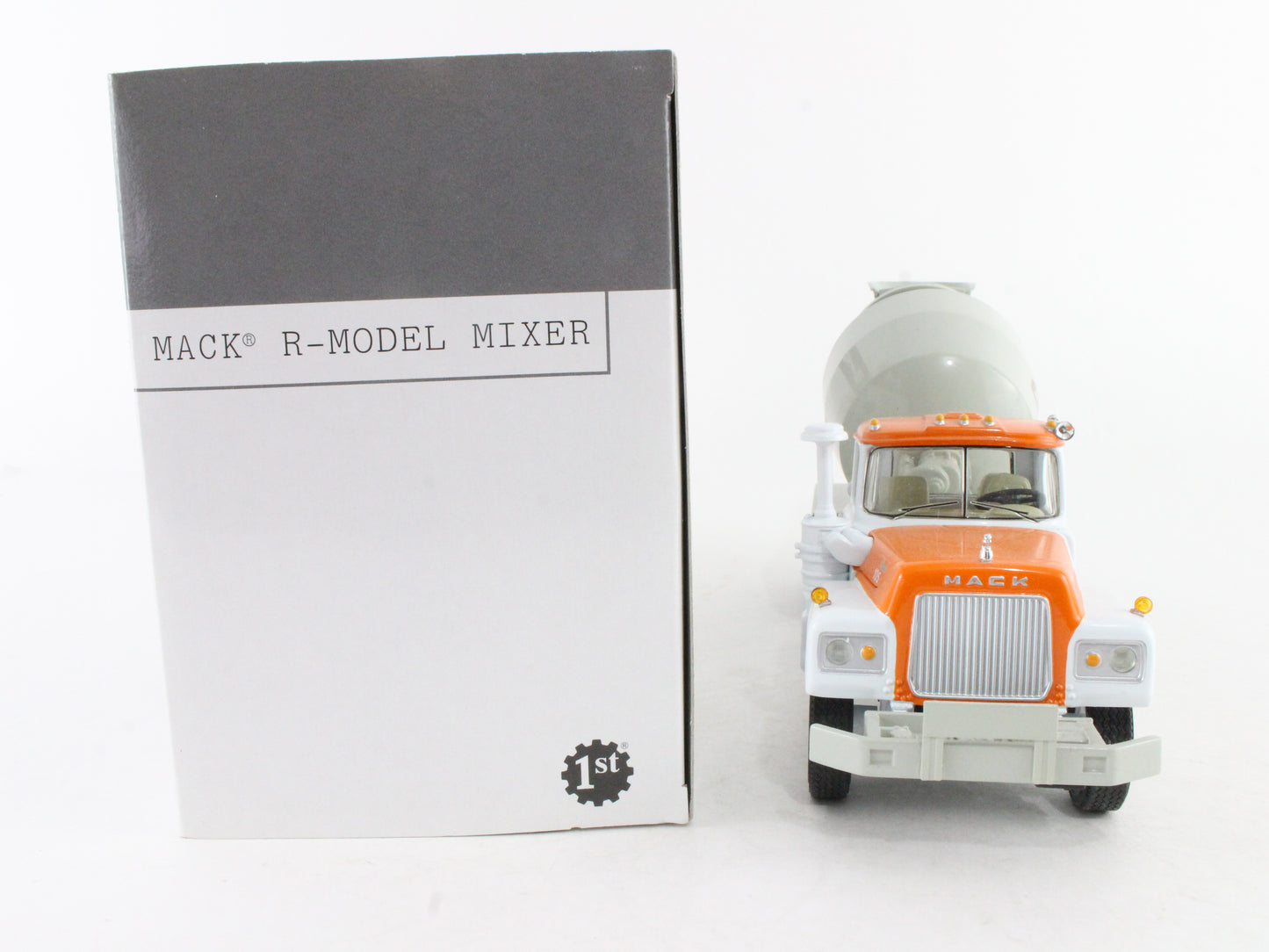 Mack R-Model Mixer Casilio First Gear 1:34 Scale Model 19-2691